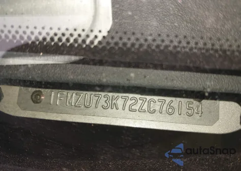 2002 Ford Explorer Xlt from USA, damaged, VIN 1FMZU73K72ZC76154